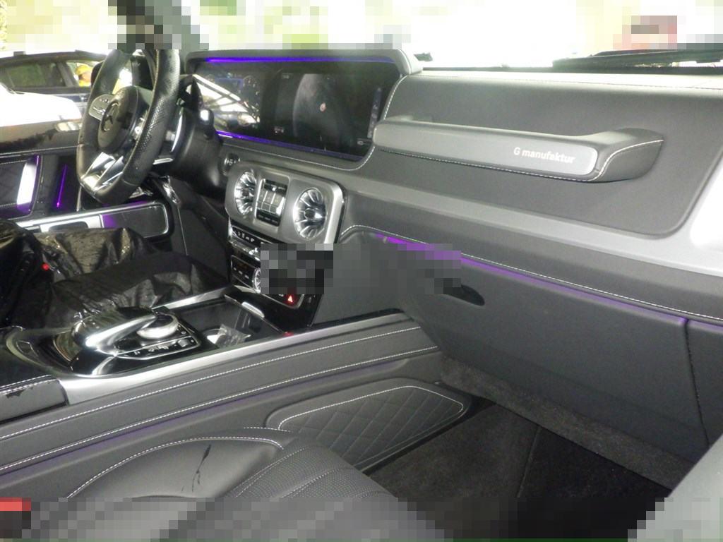 MERCEDES AMG G-CLASS 2023 - Image 4