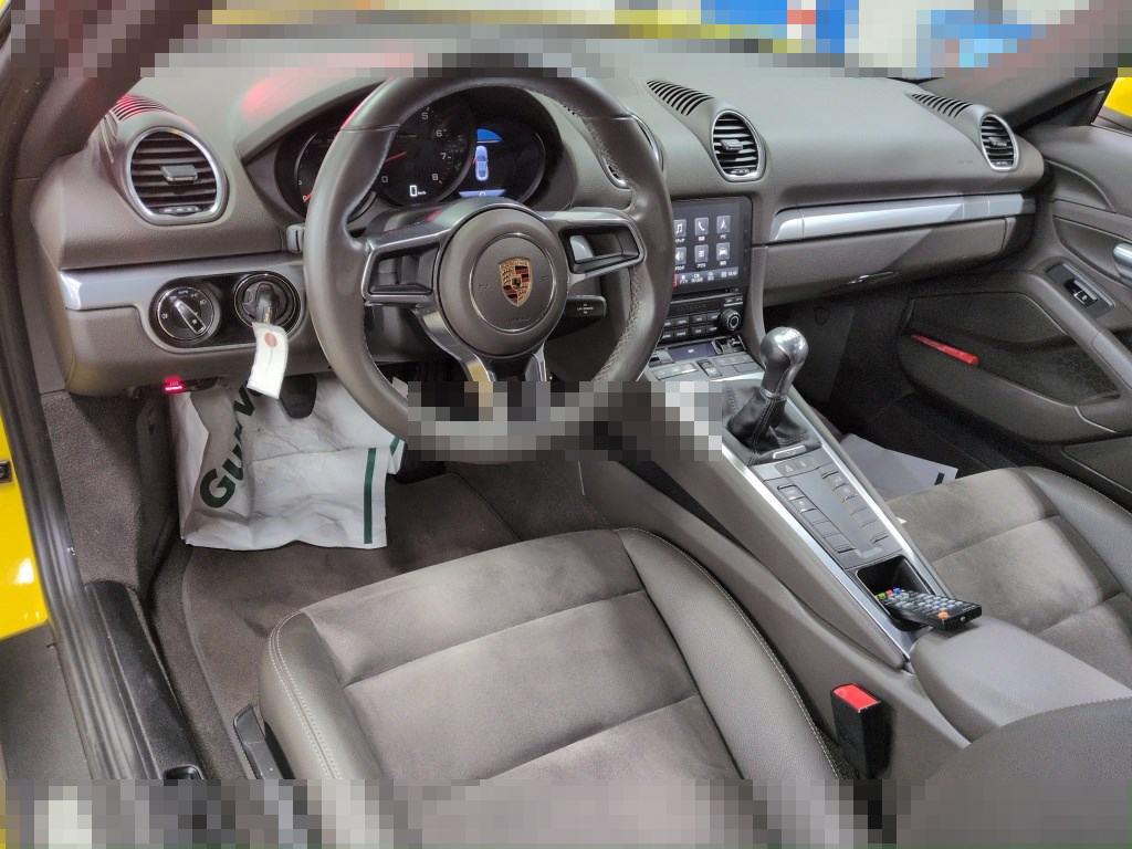 Porsche 718 CAYMAN 2017 - Image 4