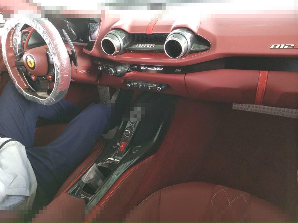 Ferrari 812 GTS 2021 - Image 4
