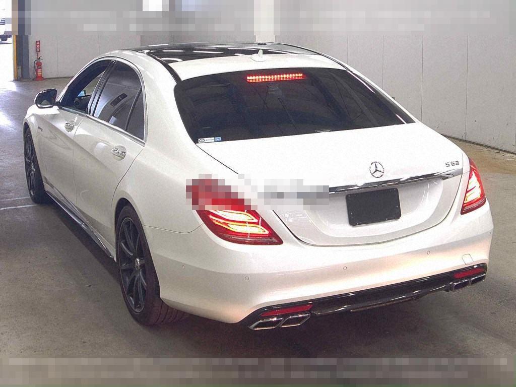 MERCEDES AMG S-CLASS 2016 - Image 3