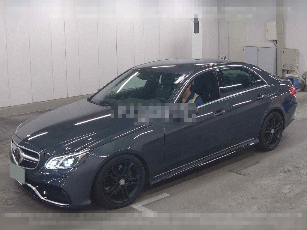 Mercedes-Benz E-Class 2013 - Image 5