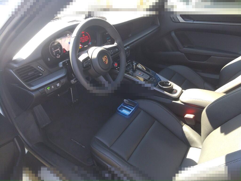 Porsche 911 CP 2025 - Image 4