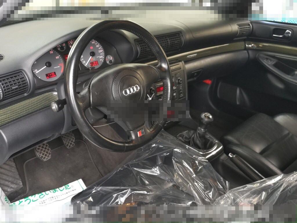 Audi S4 1999 - Image 4