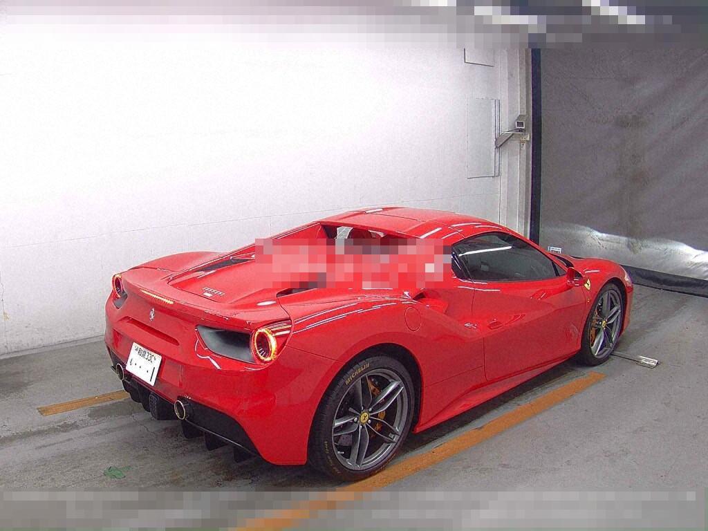 Ferrari 488 SPIDER 2018 - Image 6
