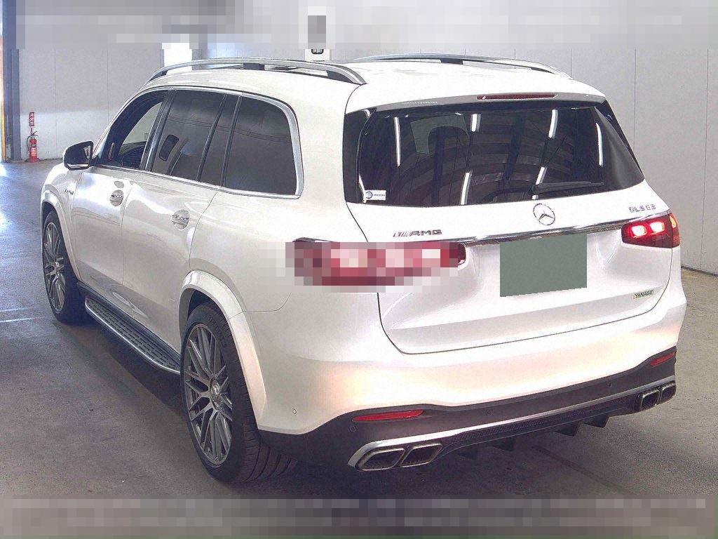 MERCEDES AMG GLS 2025 - Image 3