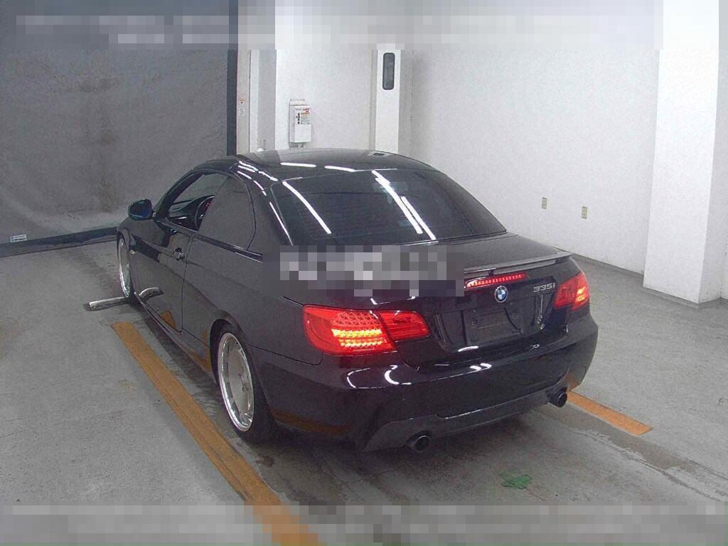 BMW 3 Series 2010 - Image 3