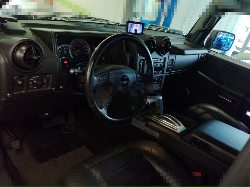 Hummer H2 2011 - Image 4