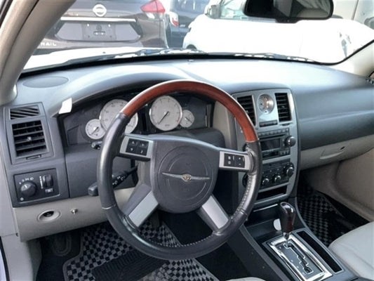 Chrysler 300C 2009 - Image 4